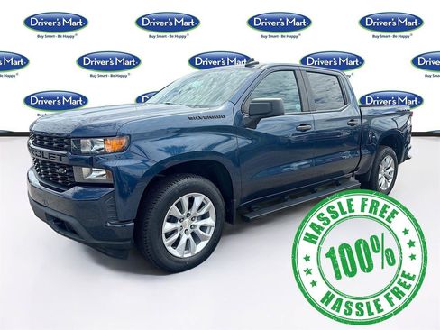 Used 2021 Chevrolet Silverado 1500 Custom w/ LPO, Dark Essentials Package AWD/4WD image 3