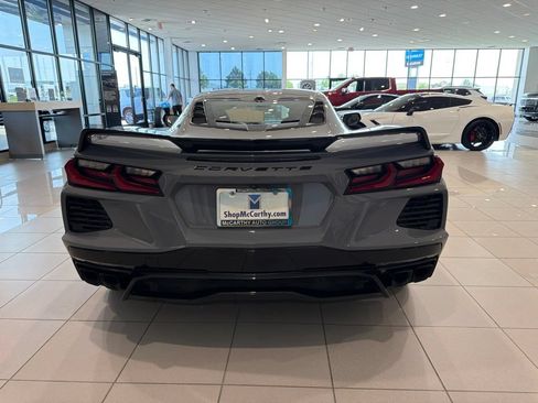 Used 2024 Chevrolet Corvette Stingray Premium Cpe w/ Z51 Performance Package RWD image 3