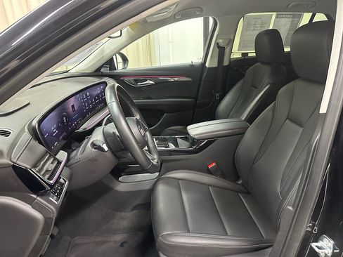 Certified 2025 Buick Envision Preferred image 26