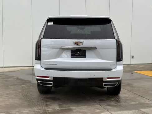 New 2026 Cadillac Escalade Luxury w/ Touring Package image 8