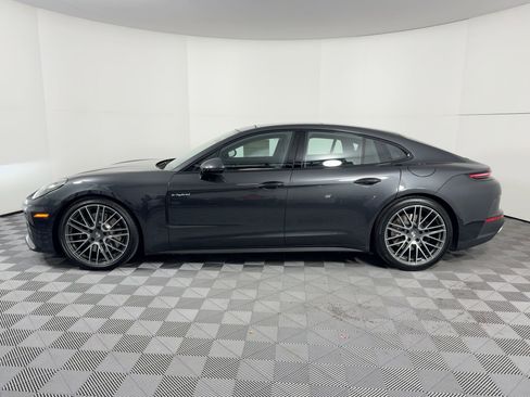 New 2026 Porsche Panamera 4 AWD/4WD image 2