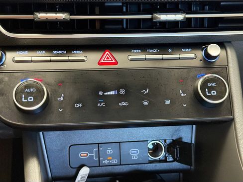 Used 2024 Hyundai Sonata SEL FWD image 10
