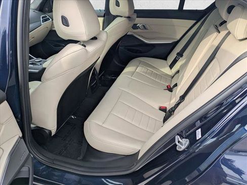 Used 2025 BMW M340i w/ Premium Package image 19