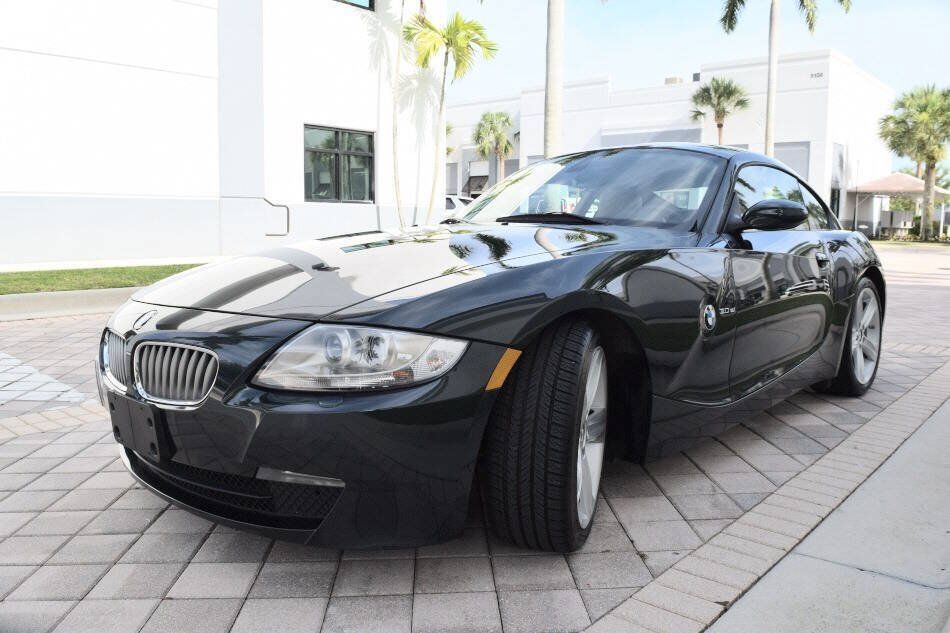 Used 2008 BMW Z4 3.0si RWD image 2