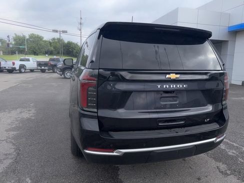 Used 2025 Chevrolet Tahoe LT AWD/4WD image 16