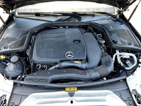 Certified 2021 Mercedes-Benz C 300 4MATIC Sedan image 32