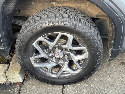 Used 2020 GMC Sierra 1500 SLT w/ SLT Premium Plus Package image 7