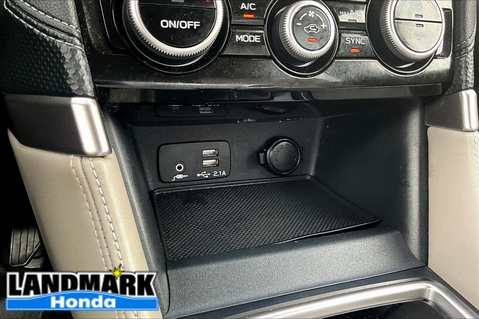 Used 2022 Subaru Forester Limited AWD/4WD image 26