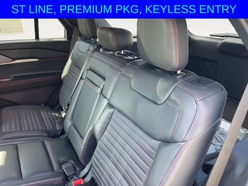 New 2026 Ford Explorer ST-Line w/ ST-Line Street Pack AWD/4WD image 13