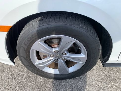 Used 2020 Honda Odyssey EX-L image 2