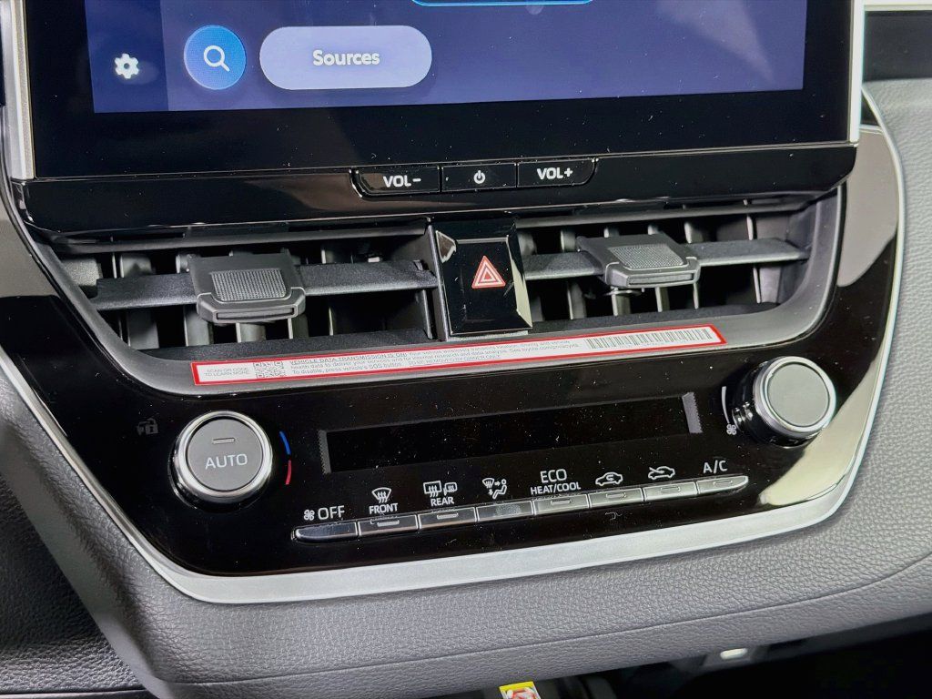 New 2027 Toyota Corolla SE w/ SE Package FWD image 15