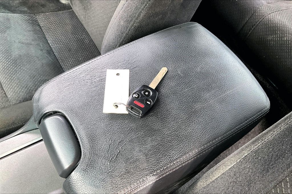 Used 2012 Honda Accord EX image 34