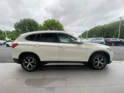 Used 2018 BMW X1 xDrive28i w/ Convenience Package AWD/4WD image 6