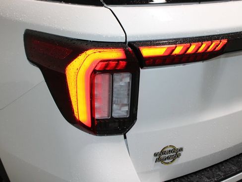 New 2026 Ford Explorer ST-Line AWD/4WD image 57