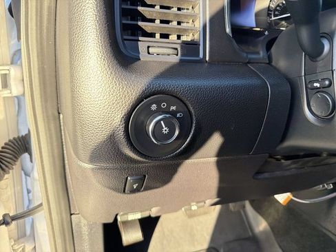 Used 2016 Lincoln Navigator Select AWD/4WD image 11