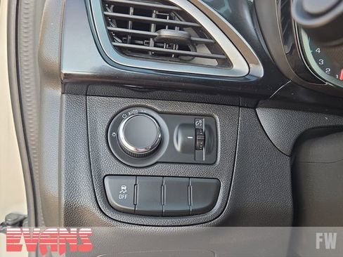 Used 2021 Chevrolet Spark LT image 15