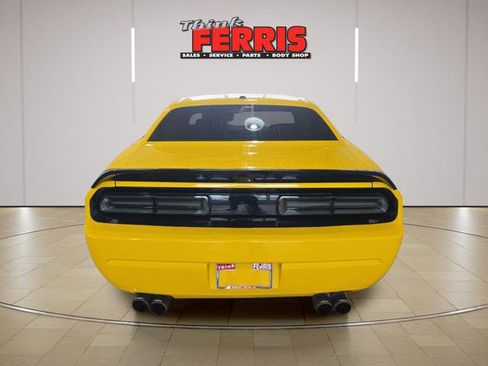 Used 2010 Dodge Challenger SRT8 w/ SRT Option Group II RWD image 4