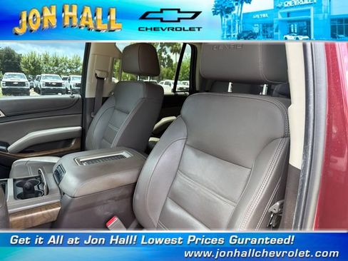 Used 2018 GMC Yukon Denali w/ Open Road Package AWD/4WD image 19