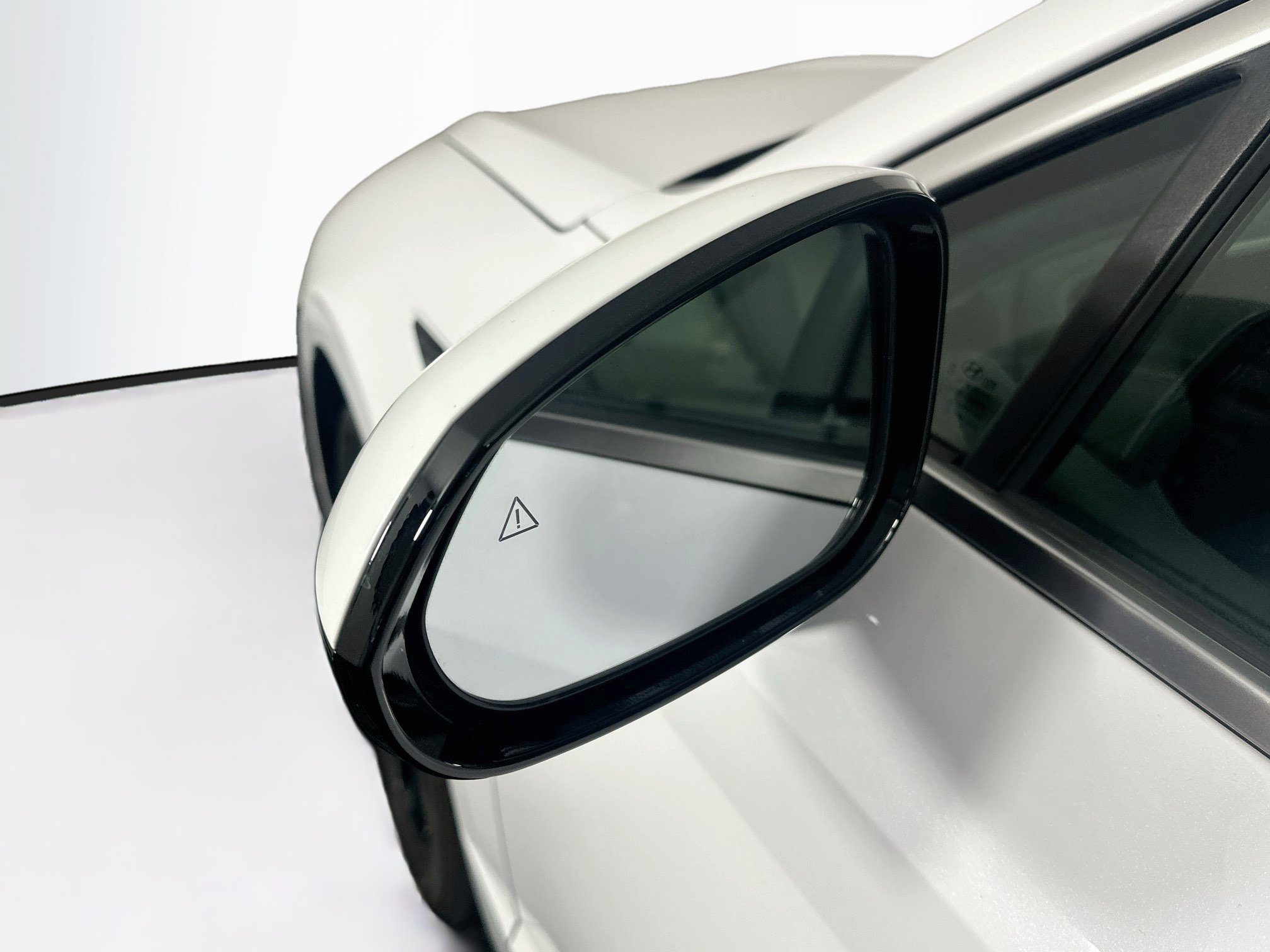 Used 2025 Hyundai Sonata SEL FWD image 16