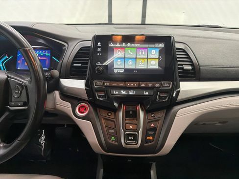 Used 2018 Honda Odyssey EX-L image 31