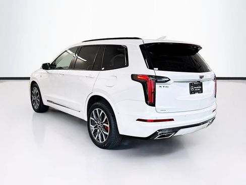 Used 2025 Cadillac XT6 Sport w/ Technology Package AWD/4WD image 7