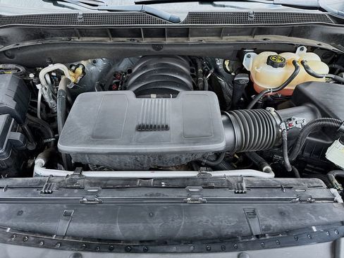 Used 2023 Chevrolet Tahoe LT image 31