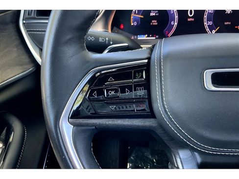 Used 2022 Jeep Grand Cherokee L Overland AWD/4WD image 20