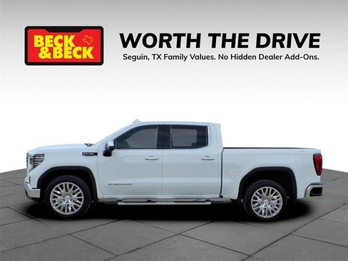 Used 2024 GMC Sierra 1500 SLT image 8