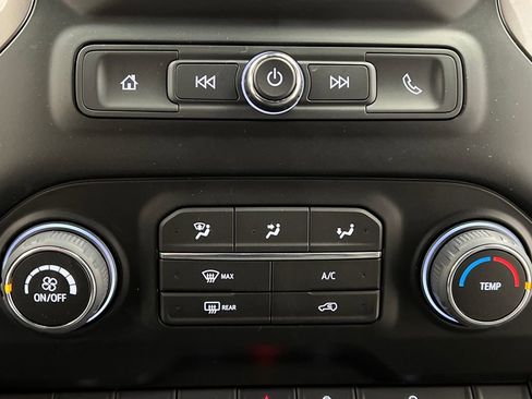 Used 2026 Chevrolet Silverado 1500 Custom Trail Boss w/ LPO, Dark Essentials Package image 45