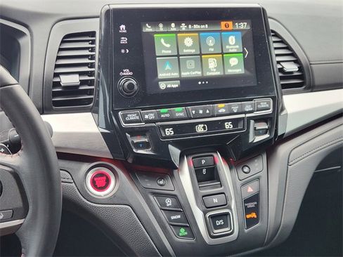Certified 2023 Honda Odyssey Sport image 17