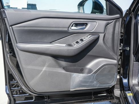 New 2026 Nissan Rogue Dark Armor FWD image 23