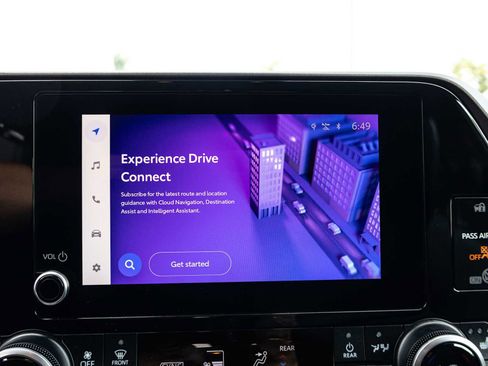 Used 2024 Toyota Highlander XLE image 43