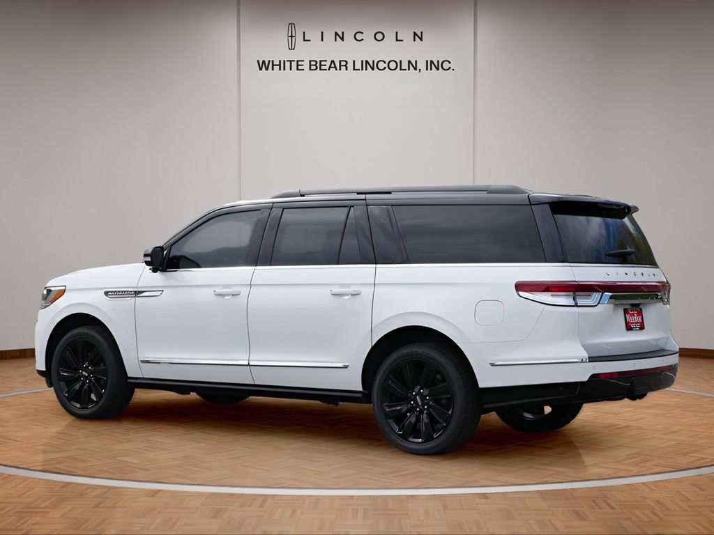Used 2024 Lincoln Navigator L Black Label AWD/4WD image 7