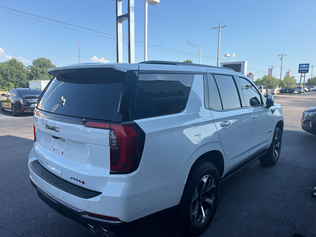 Used 2025 GMC Yukon AT4 Ultimate w/ LPO, Floor Liner Package AWD/4WD image 4
