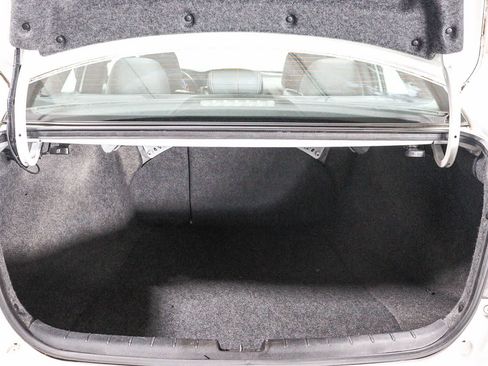 Used 2016 Honda Accord Sport image 25