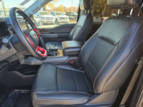 Used 2022 Ford F150 Lariat image 15