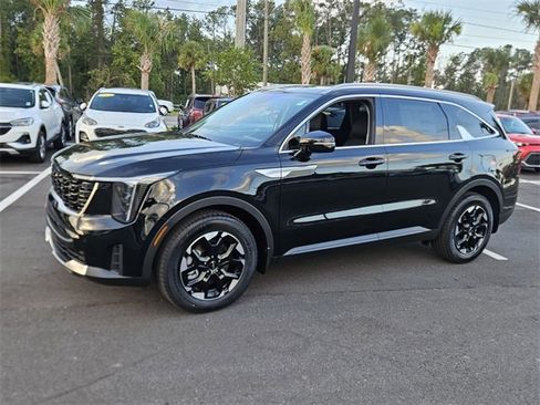 New 2025 Kia Sorento S w/ Panoramic Sunroof Package image 2