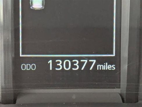 Used 2021 Toyota 4Runner SR5 Premium image 11