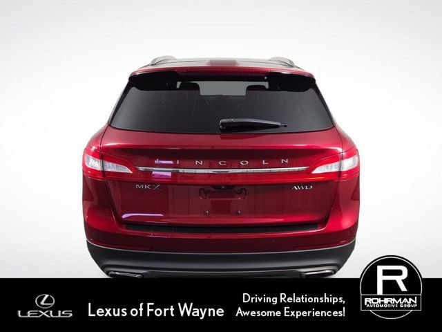 Used 2018 Lincoln MKX Reserve w/ Driver Assistance Package AWD/4WD image 9