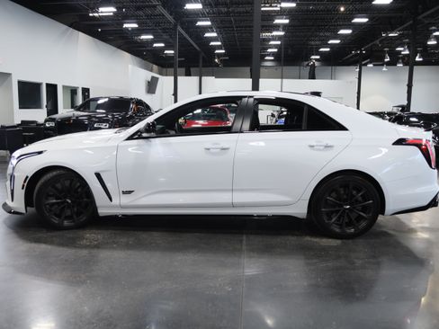 Used 2025 Cadillac CT4 V Blackwing w/ Driver Assist Package RWD image 9