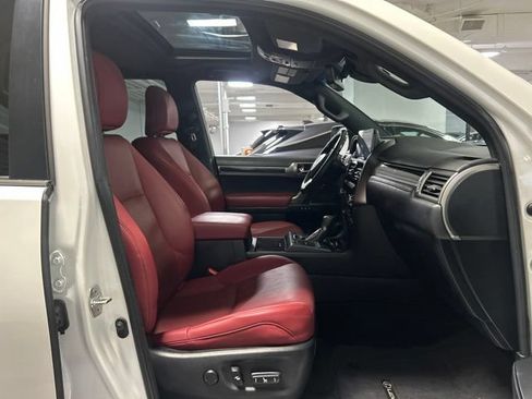 Certified 2023 Lexus GX 460 Premium AWD/4WD image 36