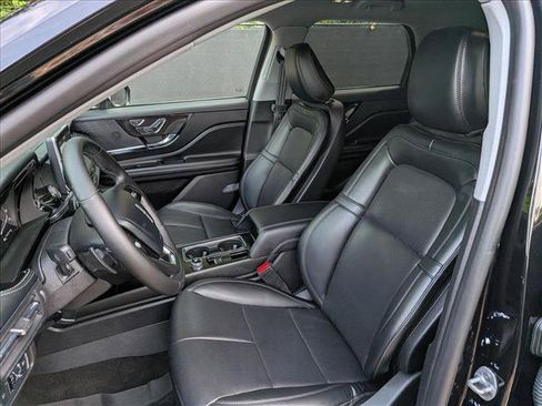 Certified 2022 Lincoln Corsair AWD w/ Equipment Group 101A image 28