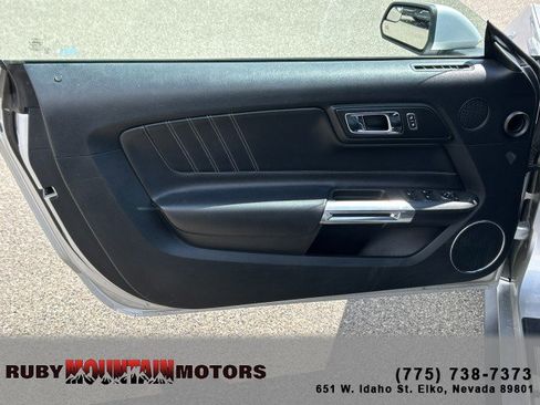 Used 2016 Ford Mustang GT Premium image 9