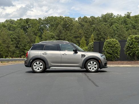Used 2018 MINI Cooper Countryman FWD image 5