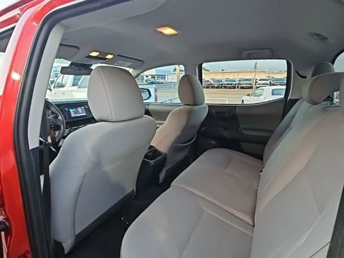 Used 2019 Toyota Tacoma SR w/ SR Convenience Package RWD image 21