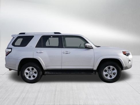 Certified 2024 Toyota 4Runner SR5 Premium image 8