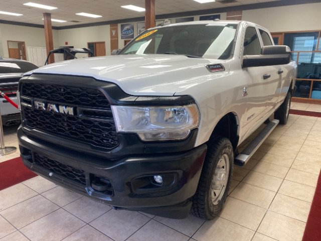 Used 2022 RAM 2500 Tradesman AWD/4WD image 1