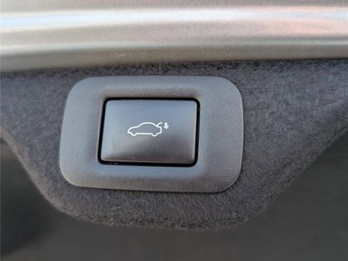 Used 2023 Lexus ES 350 w/ Premium Package image 13