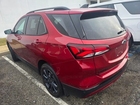 Used 2024 Chevrolet Equinox RS image 4