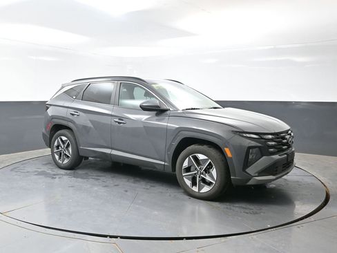 Used 2025 Hyundai Tucson SEL AWD/4WD image 5